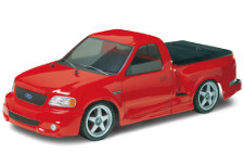 58481 Ford SVT F 150 Lightning
